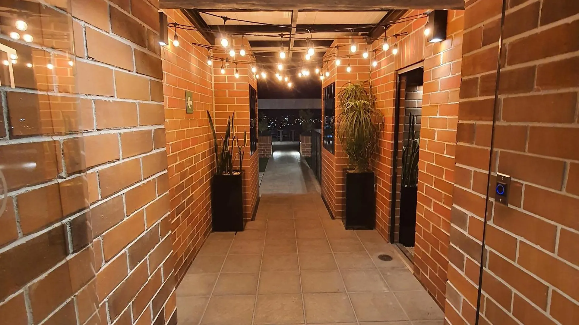 Apartment Alojamiento 2 Habitaciones Y Parqueo Guatemala